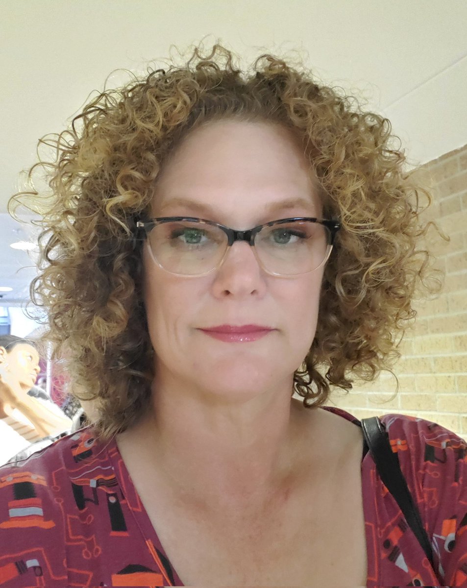 Waiting in line to check in to New Graduate Student Orientation after walking from the parking garage. It's beginning! #txstate #nontraditonalstudent