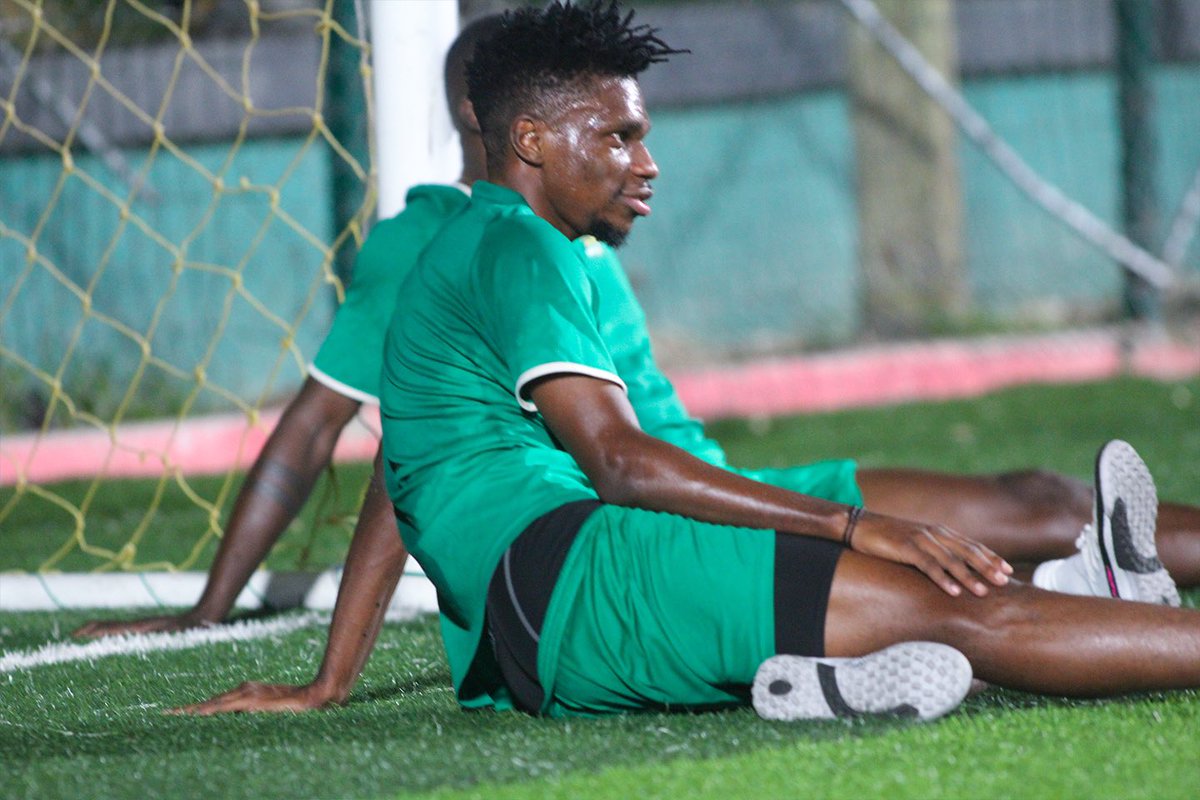 AsanteKotoko_SC's tweet photo. T O R T U R E 😩😰 under G A Z A 😎

#AKSC #PreSeason2022 https://t.co/5rrUAxoEYz