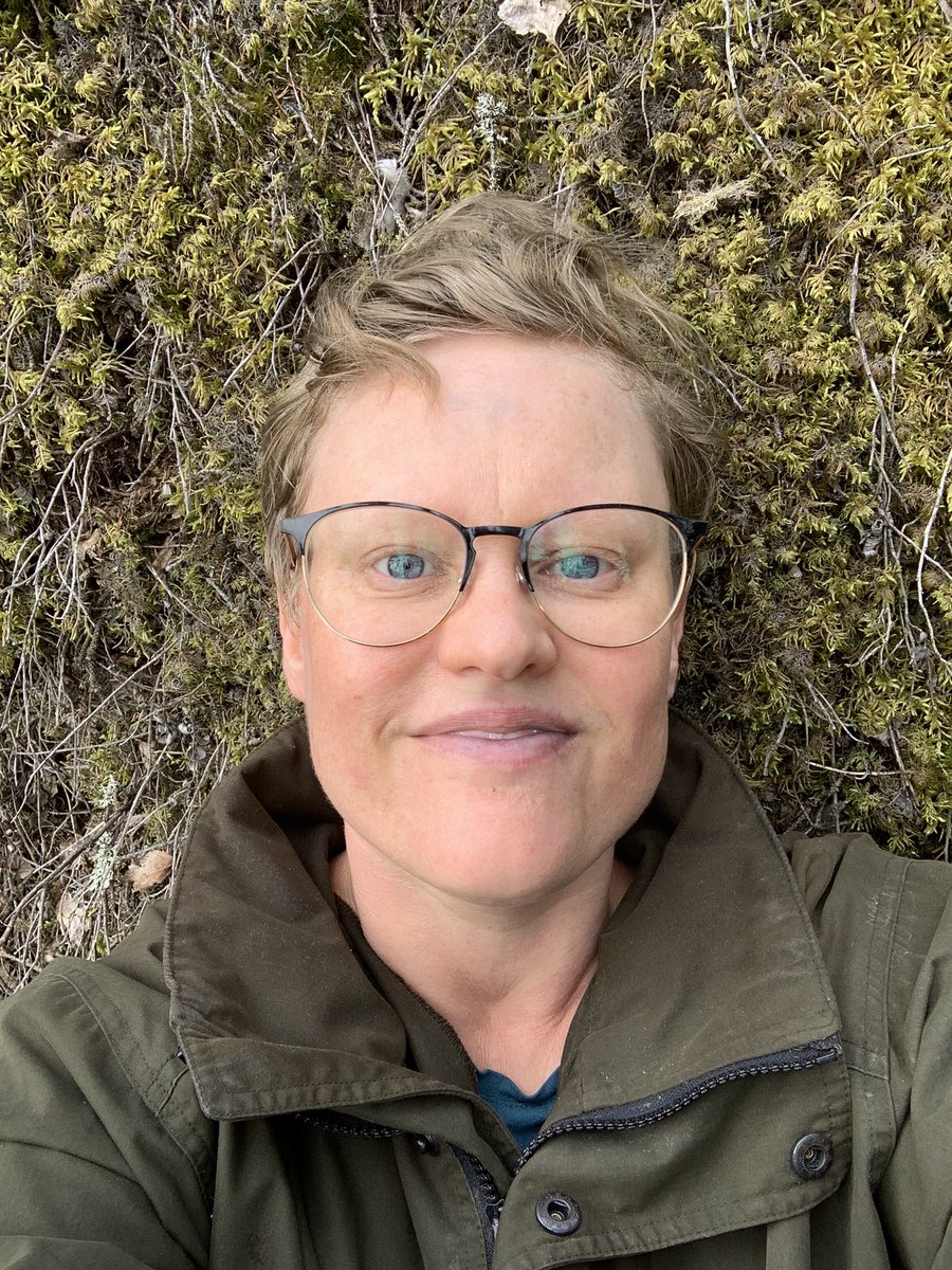 HannaLucky7's tweet photo. Went to the woods today and that’s never #BadDecisions  And yeah, I have some blueberries on my lips, but #nomakeupon https://t.co/nOyUwloAnA