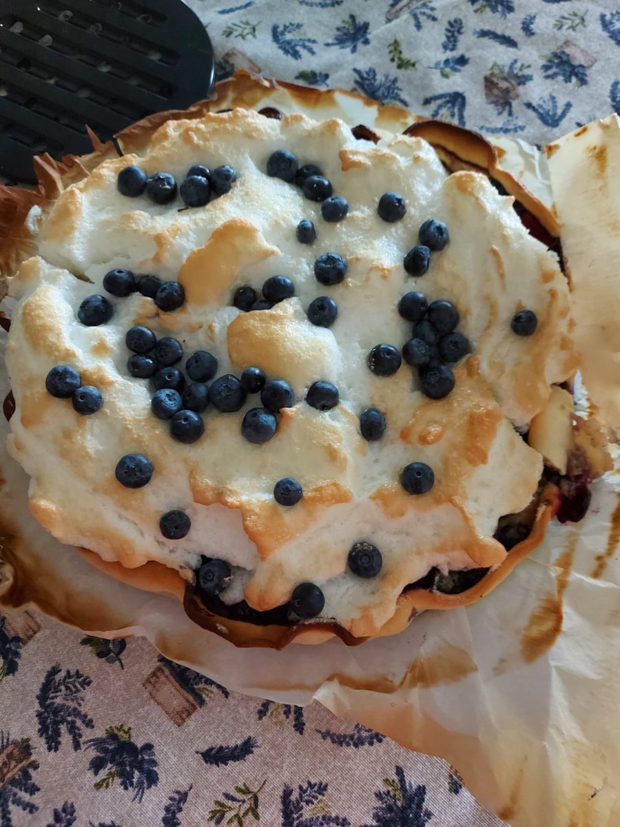 Tarte de mirtilos, que tal? Sou mestre em diferentes ofícios