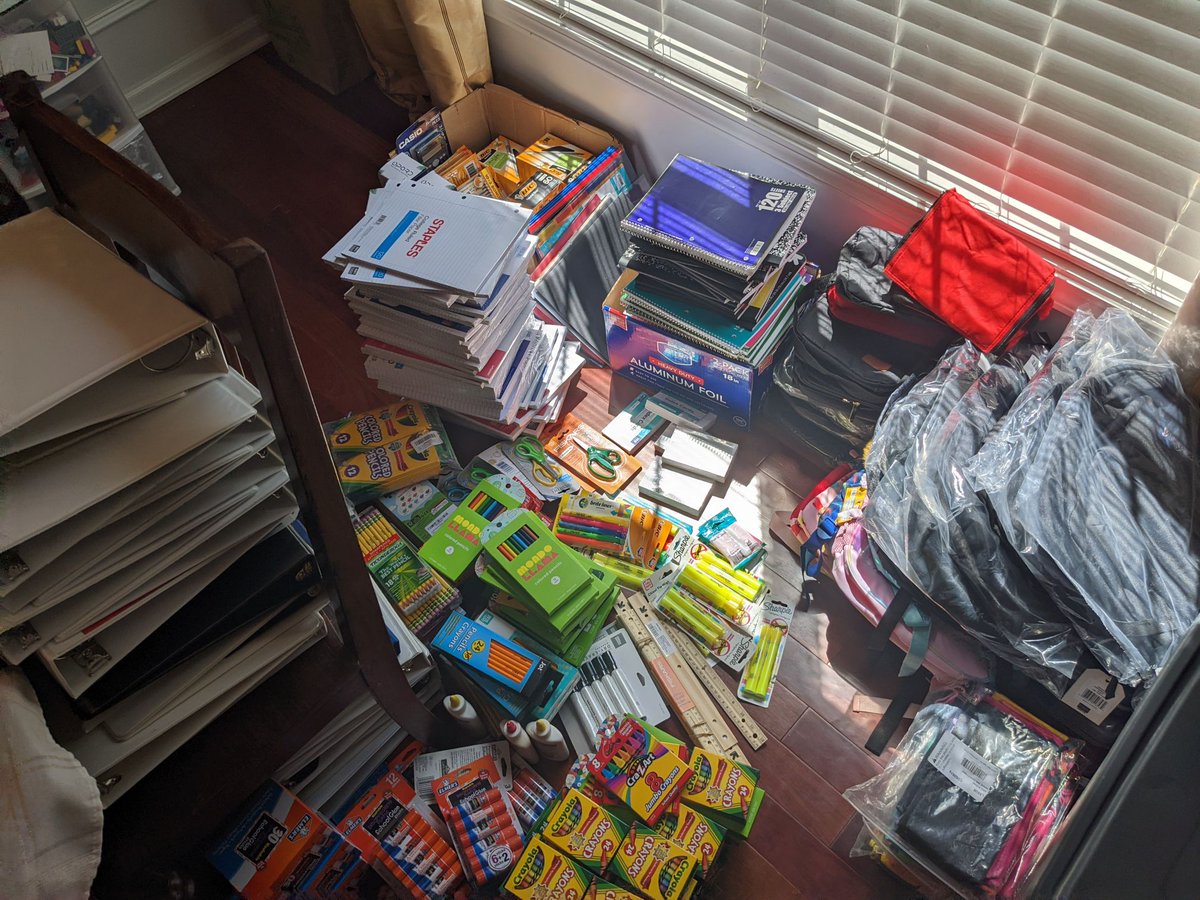 trianglerefugee's tweet photo. I am incredibly proud to say that we've collected well over 100 individually packaged school supplies, including 39 binders and over 7000 sheets of paper. Thank you so much, Triangle! Let's fill the last remaining goals for backpacks, lunchboxes, water bottles, and gridded paper! https://t.co/1ZkEoYpcFQ