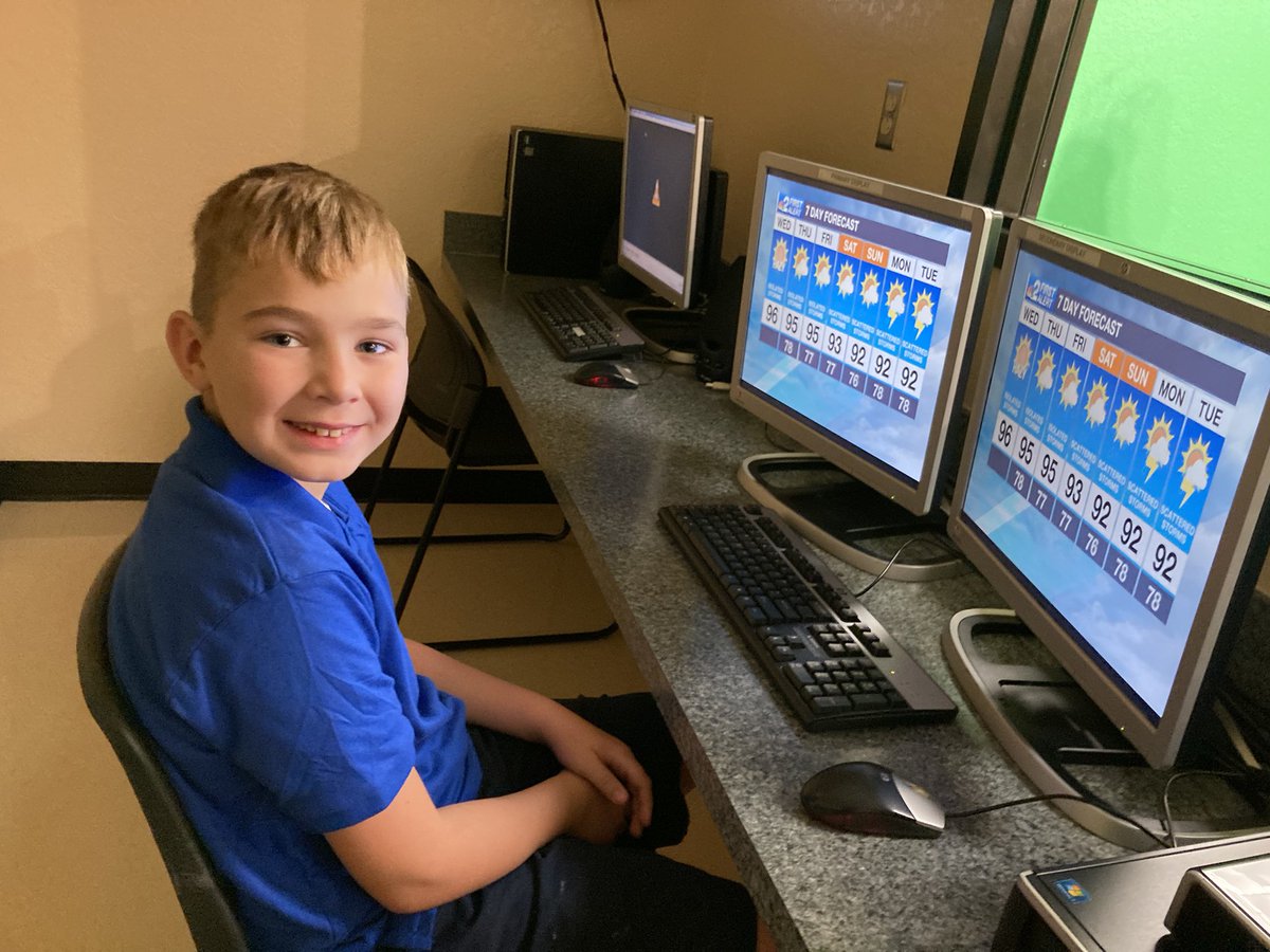 Danielle Moss tweet media