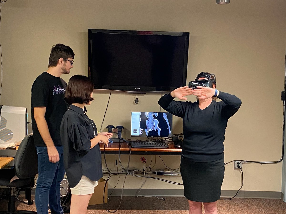 sunjooahn's tweet image. Hosted members of the CHARTER center (faculty and students from @universityofga, @EmoryUniversity, and @SpelmanCollege, nursing.emory.edu/initiatives/ch…) for a tour of @UGAGrady today.