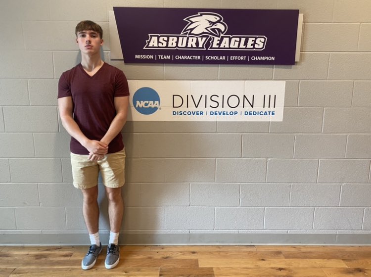 CarsonBlum's tweet photo. Official visit at Asbury University...thank you @CoachRussAU @authrill24 https://t.co/jlM2X3XZnF