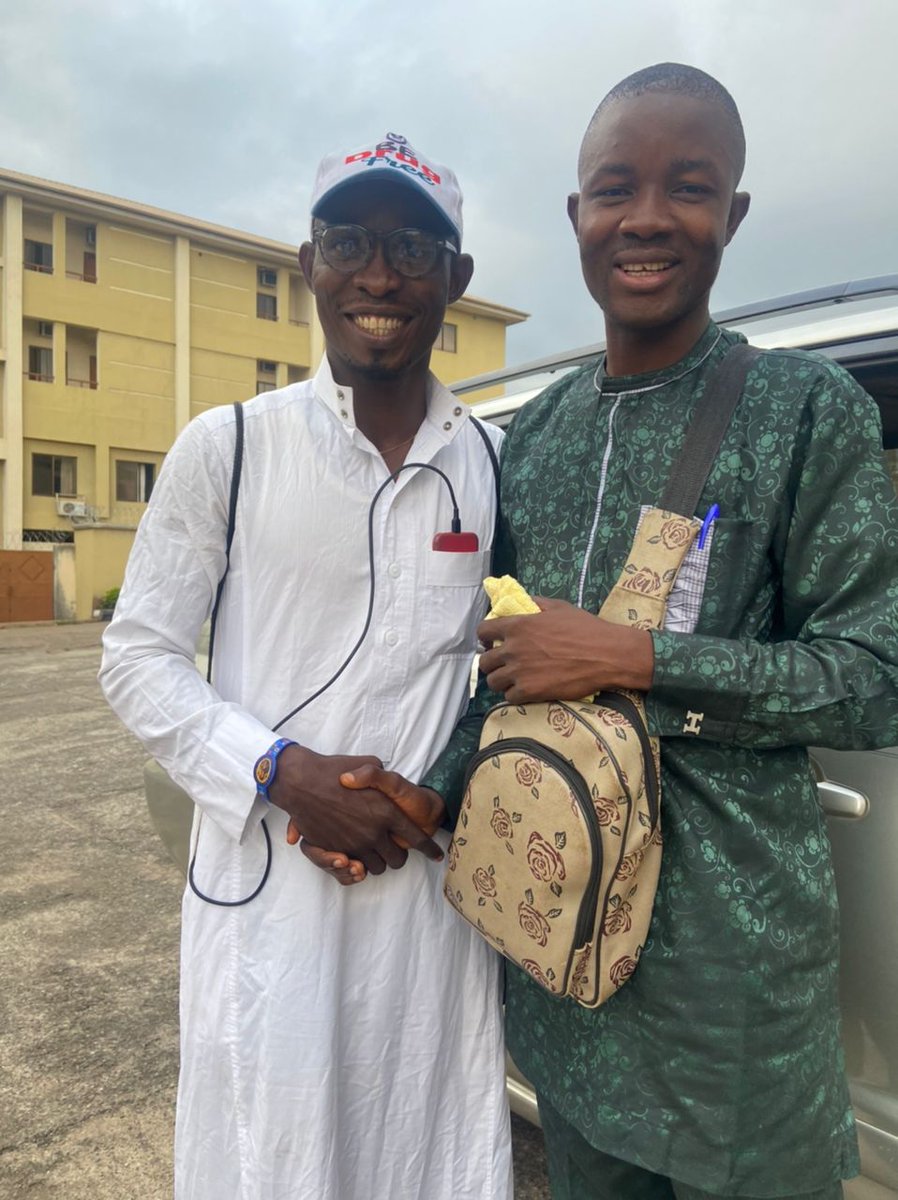 CyonNyd's tweet photo. Delegates Arriving in Ìbàdàn on Day One of NYD... This is the spirit of National Youth Day... The laughter, The Excitement, The Experience...
•
•
#nydibadan22 #catholicsm #catholics https://t.co/dxLtPgtDG9