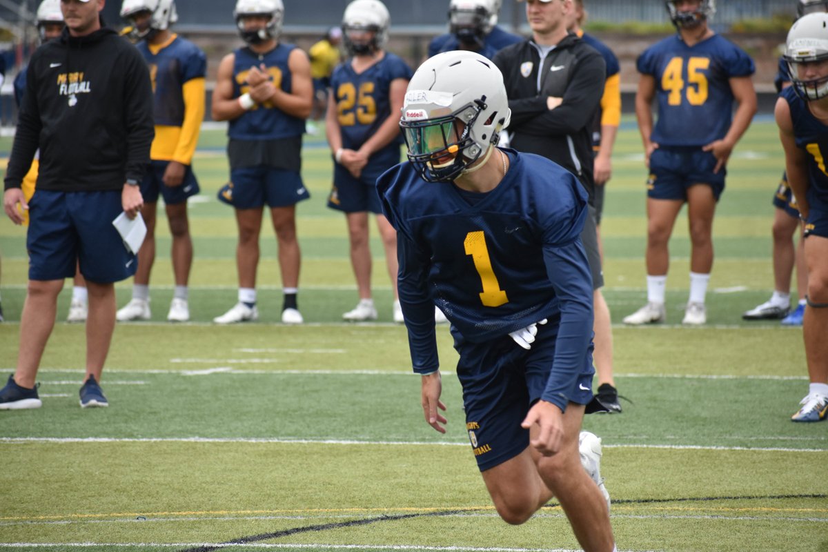 MUKnights's tweet photo. Practice two in the books for @MarianUFootball! 

Head to the website or click the link to see some of the photos from today's practice!

https://t.co/JEMFRcr1Fh https://t.co/rudHnPPA3D