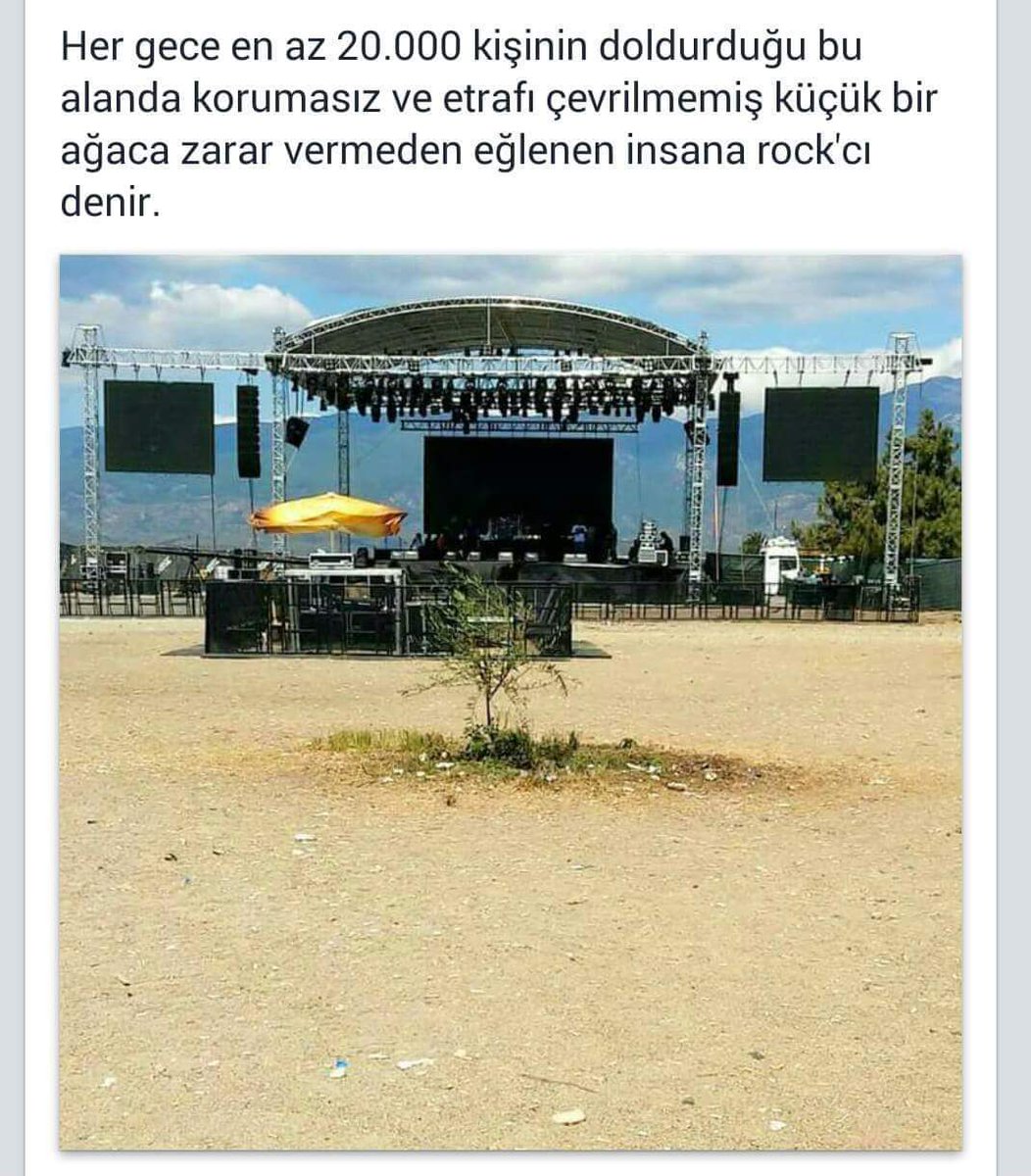 Bu fotoğrafı 2015 Zeytinli Rock Festivali 'nin bittiği gün çekmiştim. Festival boyunca sahne önündeki şu fidana zarar gelmemişken bugün 'kamu güvenliği' gerekçesiyle bu köklü festival yasaklandı. 

Siyasal islamcılığınız batsın.

#zeytinlirockfestivali