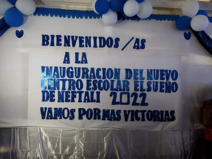 Nuestro Buen Gobierno, a través de la alcaldía de #Siuna y el Ministerio de Educación, realizó inauguración de rehabilitación del Centro Escolar en la comunidad San Francisco el Buen Pastor. 🎉🏫👧🏻👦🏻

 #Nicaragua 🇳🇮