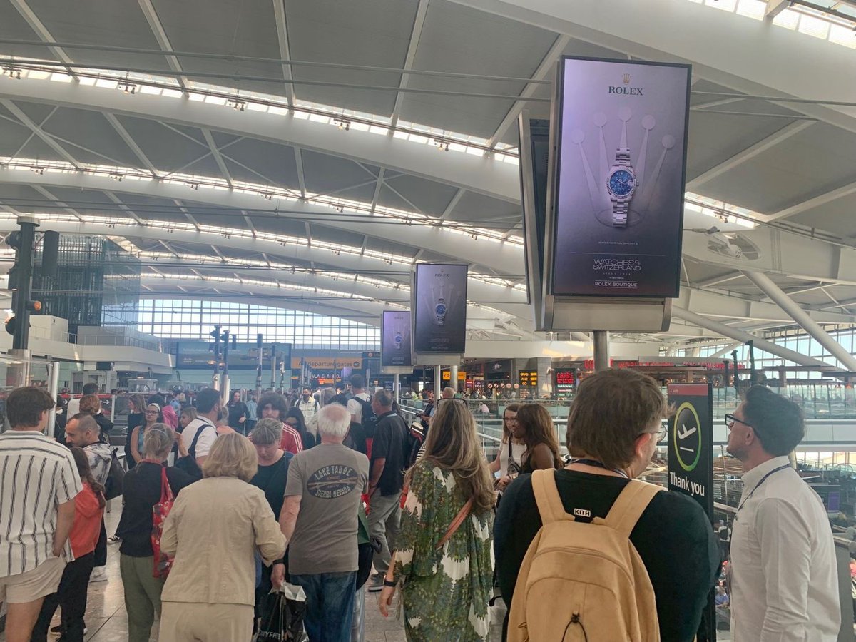 Thanks <a href="/JCDecaux_UK/">JCDecauxUK</a> Airport for taking the <a href="/Goodstuffers/">Goodstuff</a> OOH team for a fantastic tour of Heathrow. We certainly learnt a lot and will be taking these insights to our clients!