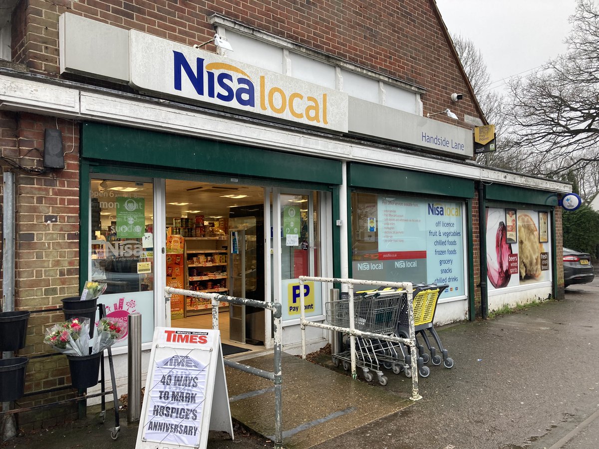 Lee-anne Evans tweet media