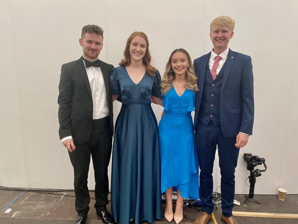 Llinos Haf Jones tweet media