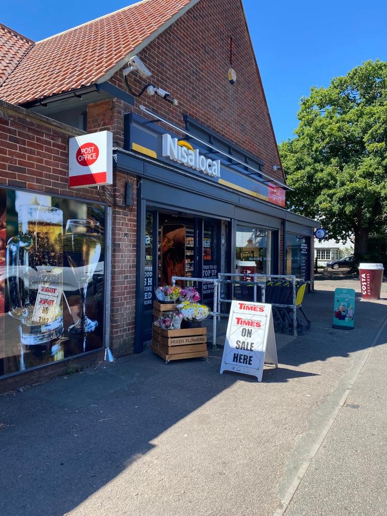 Lee-anne Evans tweet media