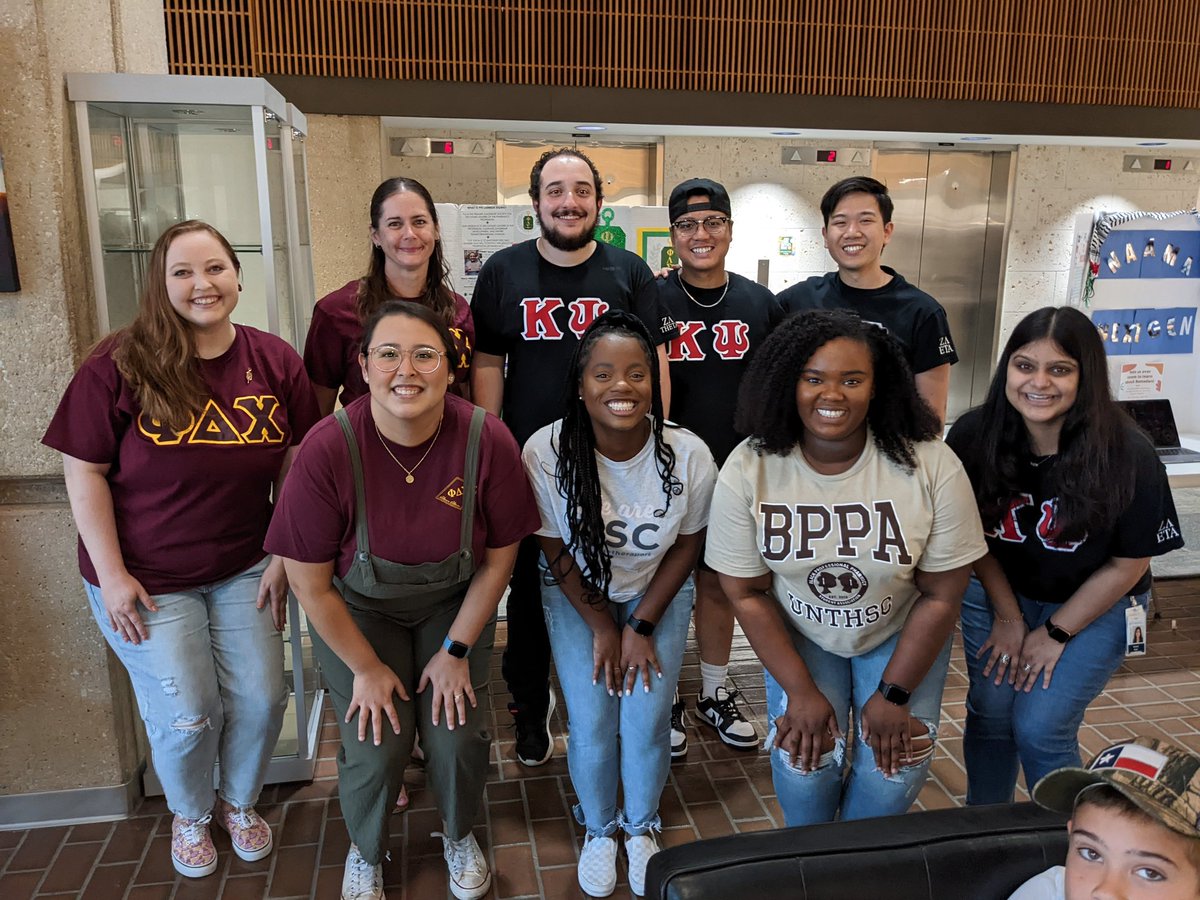 PDC_DeltaBeta's tweet photo. Our Brothers had a blast meeting the @UNTHSC_Pharmacy Class of 2026 yesterday at RSO Fair! We are so proud of our Brothers also leading other booths, like HSCCP @PLS_Rx and @APhAASP! #HSCProud #AAAE https://t.co/MPTczOg4Ry