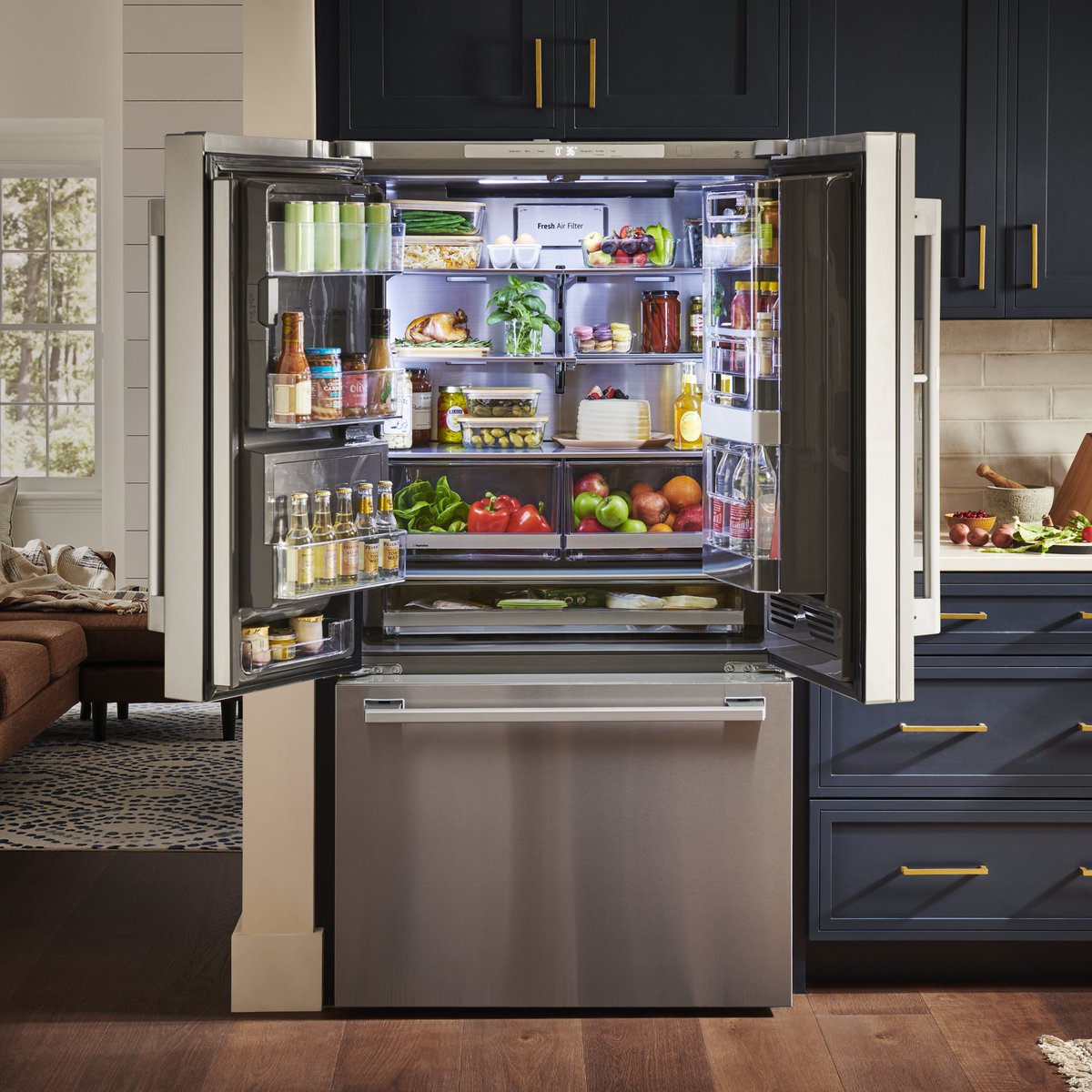 LGEVarner's tweet photo. Summer harvest is at its height. Stockpile your farmers’ market finds in an #LGSTUDIO Refrigerator. #LGUS #LGFam @LGUS https://t.co/ZAfFBuarYr