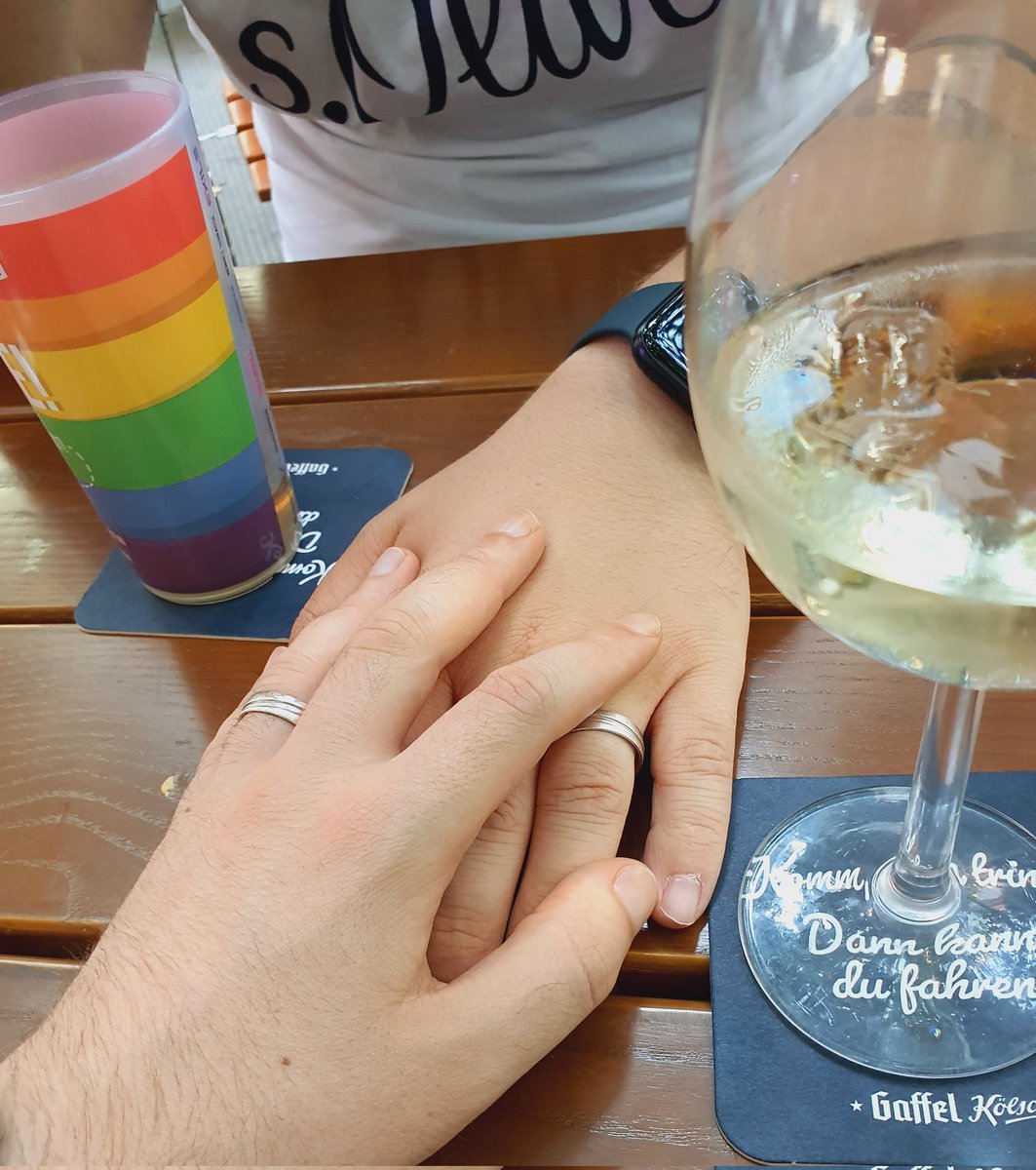 dingens_mr's tweet photo. Liebe ist die stärkste Macht und sie zeigt sich in so vielen Farben und Formen 🌈❤️ #happytohavehim https://t.co/vyffc4o6Pd