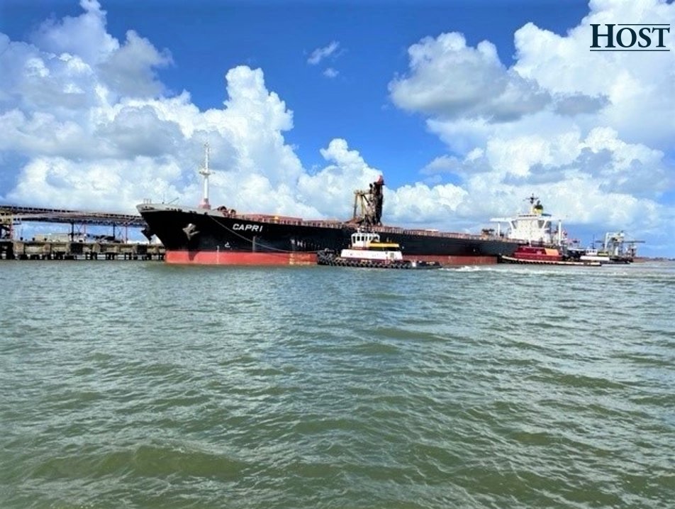 tparkerhost's tweet photo. HOST is proud to announce the largest amount of cargo ever loaded on the Mississippi River on August 6th, sailing from United Bulk Terminals &amp; coordinated by Host Agency! The M/V Capri loaded over 134,000 metric tons of coal from Javelin Global Commodities https://t.co/Qt0JLmG617 https://t.co/oLI9VquAnZ