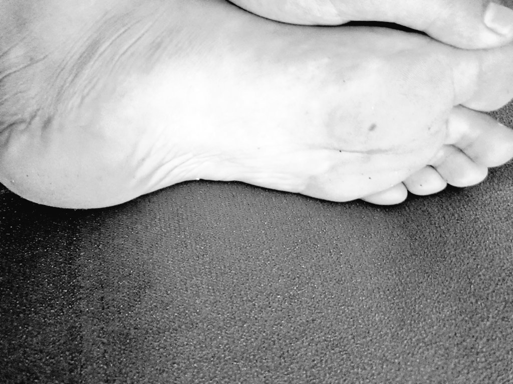 İt soyları gelin ayaklarımın altına
#fetish #dirty #sahip #sahibe #köle #slave #master #mistress #finans #köpek