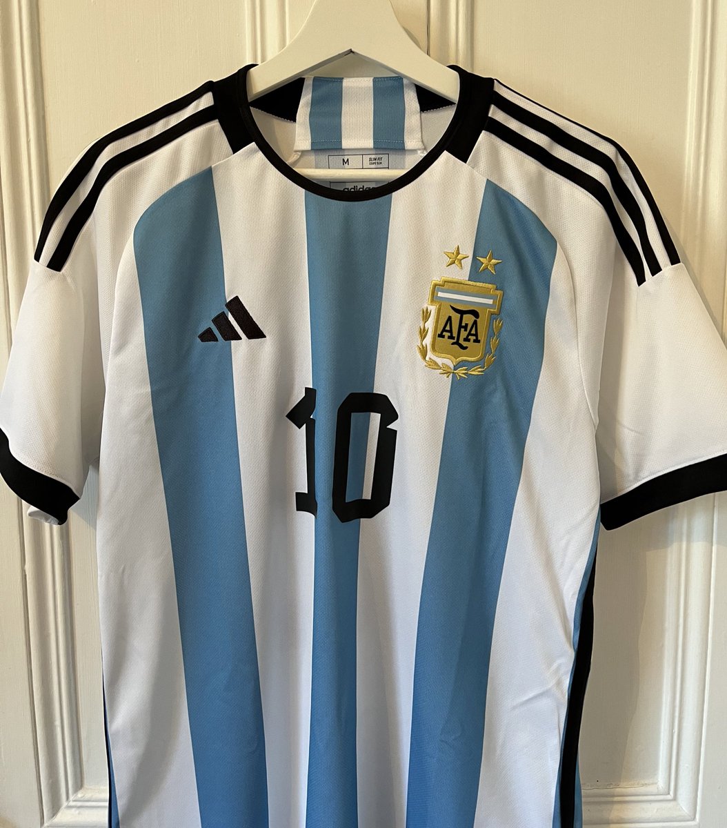 sebaongarelli's tweet image. A beauty has arrived! 😍

Thanks @adidasUK 🇦🇷⚽️

#Qatar2022  #Argentina @Argentina