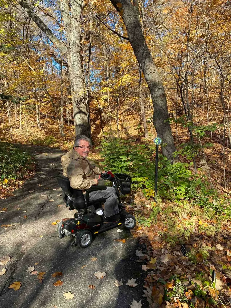 sotk_pod's tweet photo. Our guests this week have a fundraiser to help make their home more accessible after Dave was diagnosed with ALS in September of last year. Hear them on this week's episode talking about what the good life means, &amp; please donate and share their gofundme
https://t.co/rrErDXnJQA https://t.co/dEBqLXDP9F