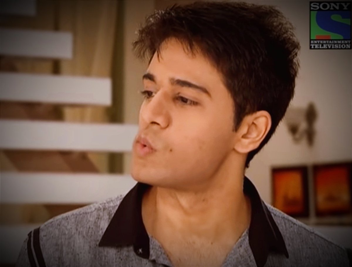 bakudahoe's tweet photo. *When in doubt pout it out* 😭❤️🤌

#bhbk #krishvaishnav #AnujKapadia #GauravKhanna https://t.co/QIGvodrWnh