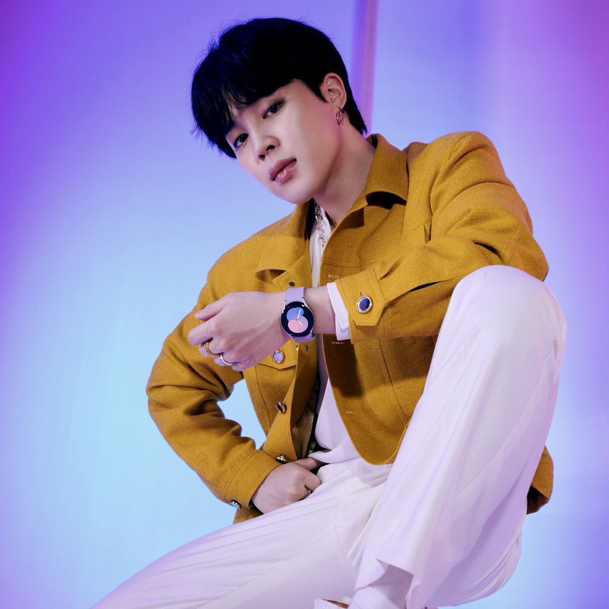 stussyjimin's tweet photo. stunning jimin for samsung ♡ https://t.co/9tac3hldcb