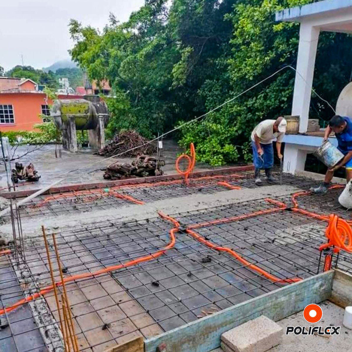 poliflex's tweet photo. ¡Viviendas más seguras en San Andrés Tuxtla!
Jesús Alejandro Qs nos comparte estas imágenes de su más reciente obra, donde aplicó Poliflex Naranja y nuestros accesorios, para hacer más fáciles y seguras las instalaciones eléctricas.
#Electricistas #Poliflex https://t.co/subD2uFYD6