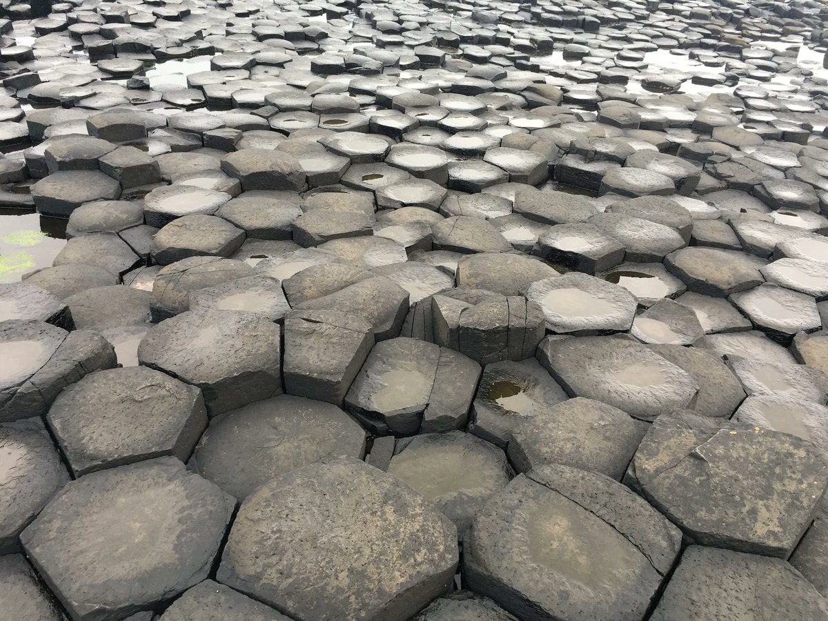 ExploreLife - Search Engine of Things To Do
Summer Travel Idea The Giant's Causeway, Northern Ireland Legend is, the columns are the remains of a causeway built by a giant
More - buff.ly/3P6PWSs 

#hiking #hikingadventures #Ireland #travel #instaireland #discoverireland
