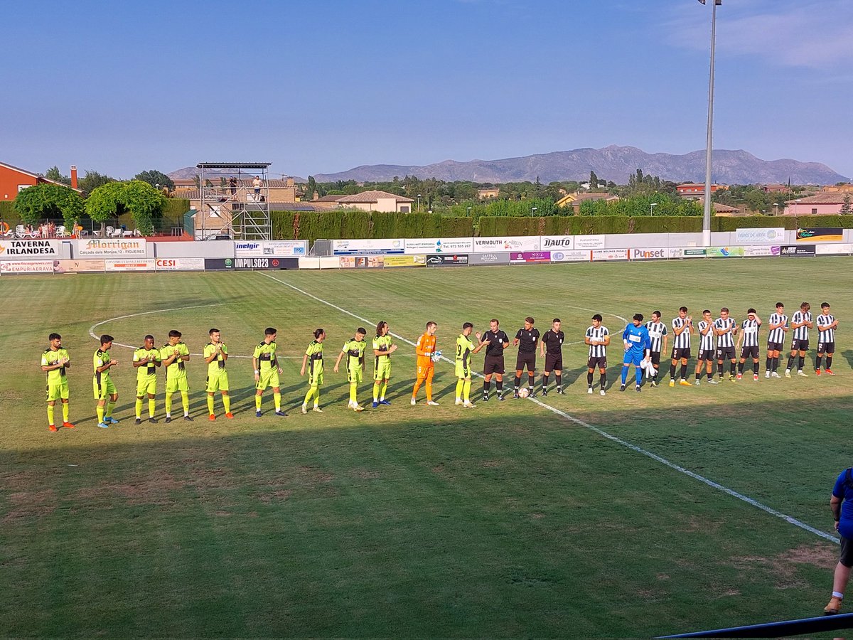 Amb el <a href="/CESabadell/">CE Sabadell 🧅</a> a Perelada ... pretemporada amb il.lusiò! I a veure lq nova plantilla!