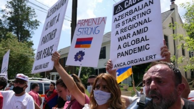 PacAntifa's tweet photo. This Unite The Right attendee lives in the DC/Baltimore area. He has attended multiple DC-area rallies marking the Armenian Genocide. Here are photos of this man attending various Armenian Youth Federation rallies in DC in 2013, 2014, and 2020. #IgniteTheRight https://t.co/7e1Gjv74Yq