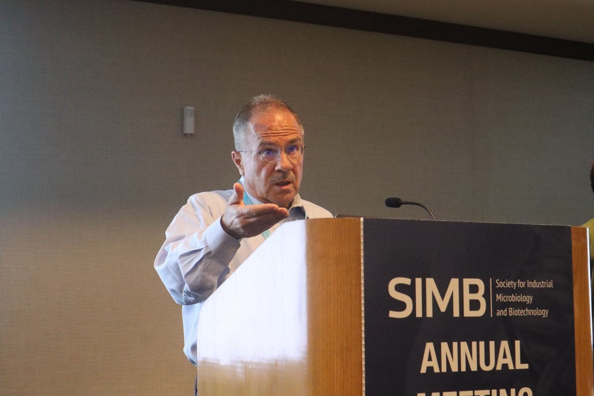 SIMB_Microbio's tweet image. Thanks again to Dr. Terry Papoutsakis for delivering yesterday&apos;s Charles Thom Lecture at #SIMBAM2022!