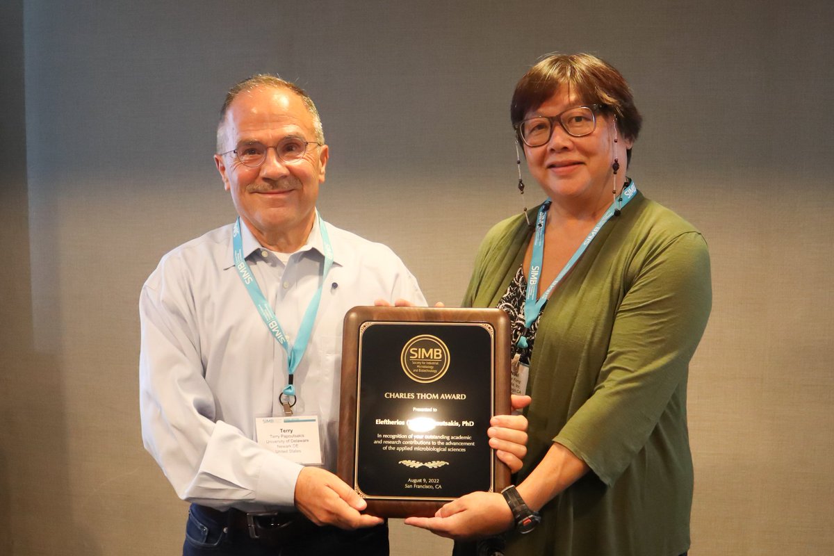 SIMB_Microbio's tweet image. Thanks again to Dr. Terry Papoutsakis for delivering yesterday&apos;s Charles Thom Lecture at #SIMBAM2022!