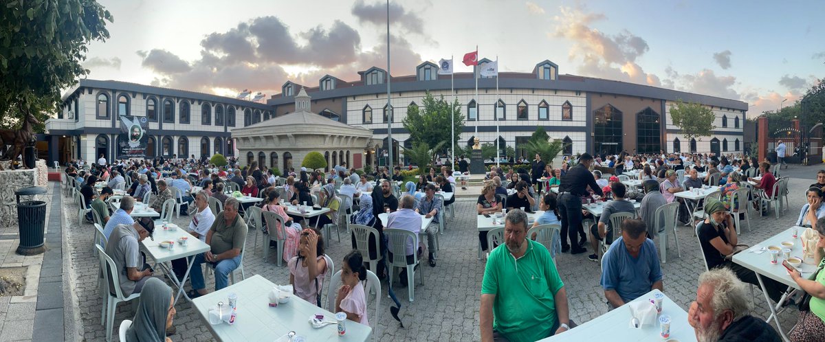 _GaripDede's tweet photo. Matem oruçlarımızı bugün tamamladık. 

Hakk Muhammed Ali cümle canların oruçlarını ve lokmalarını kabul eylesin... https://t.co/6ISgv8aPGT
