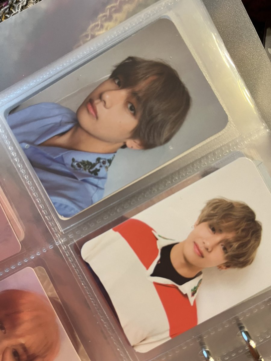 uhrapmon's tweet photo. @luvrrjmin GIRL THIS IS WHAT I WAS DEALING WITH. FIVE TOTAL. AND ONE WAS A SEOM CARD. https://t.co/738t5yToea