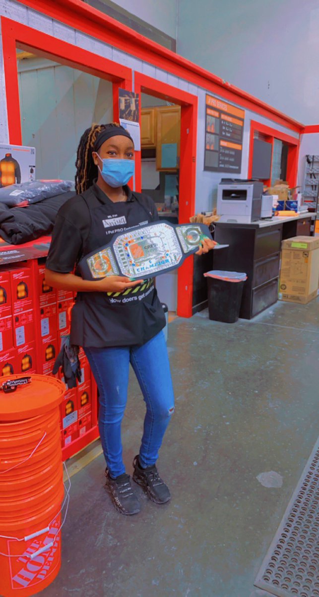 Homedepot3037's tweet photo. We are having fun being credit champions #thd3037 #stl @TapleyJosh https://t.co/1mBXHrsIkz