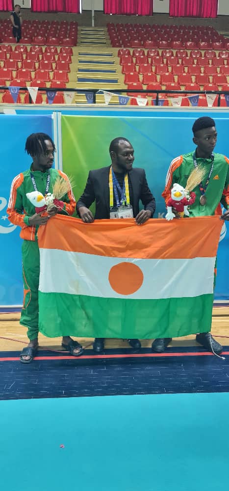 AdamouDoro's tweet photo. 5eme jeux de la solidarité islamique Konya en Turquie du 9 au 18 août 2022.Hier le Niger à eu deux médailles en taekwondo, or pour Maharana et bronze pour Nouridine . Félicitations et bonne chance pour la suite https://t.co/QmTwSyLFQS