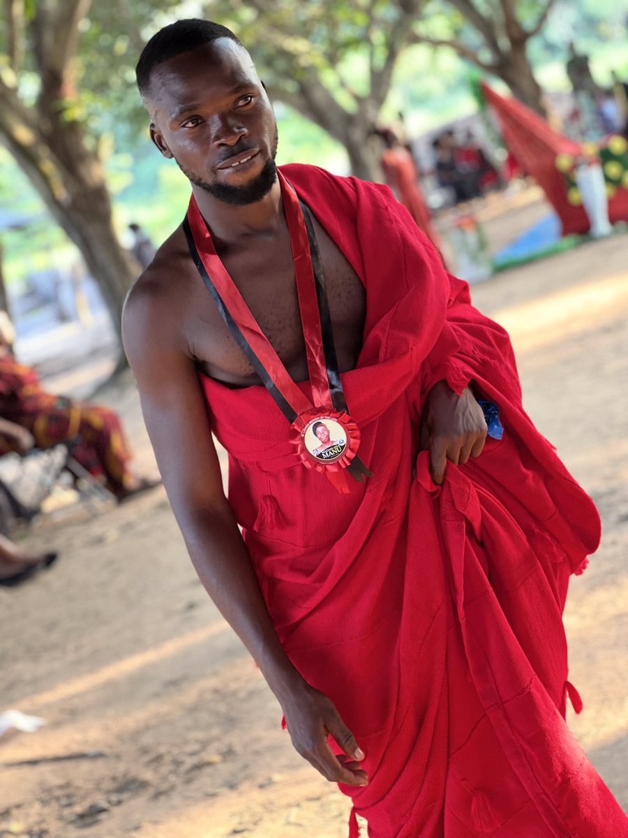 kwame_micky's tweet photo. Thanks to everyone who supported me during my mom’s funeral which was held last Saturday.God bless you all 🙏🙏🙏🙏 #RestWellMom https://t.co/SeUogrI5ox