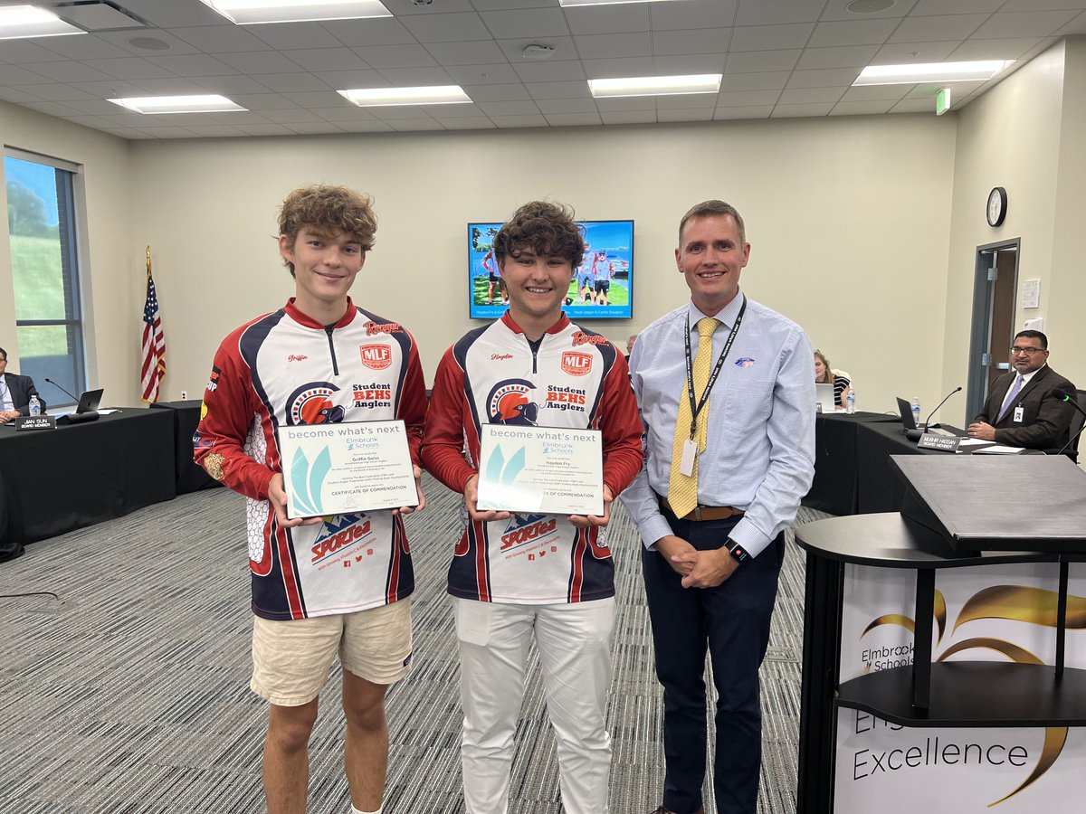 Elmbrook Schools tweet media