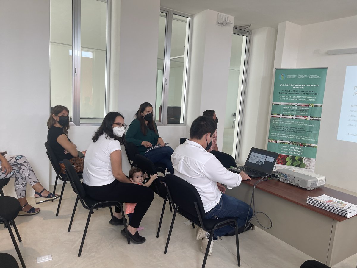 CECweb's tweet photo. 🍎@CECweb’s #GreenGrowth Unit, just before #CEC29, met with valuable collaborators in Mérida and Valladolid, Mexico 🇲🇽 for the Food Loss and Waste #FLW project.
For more info:
👉https://t.co/KeXfQsszFx https://t.co/7aGdffiKtP