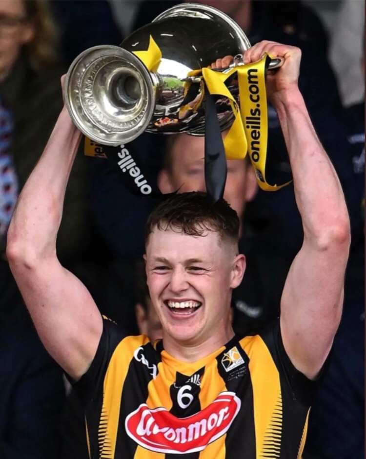 PcmoylanPat's tweet image. Two captains, two All Ireland’s , one county, one club @DicksboroGAA &amp;amp; one estate #sycamoresaylesburyhomeofGaasport2022.