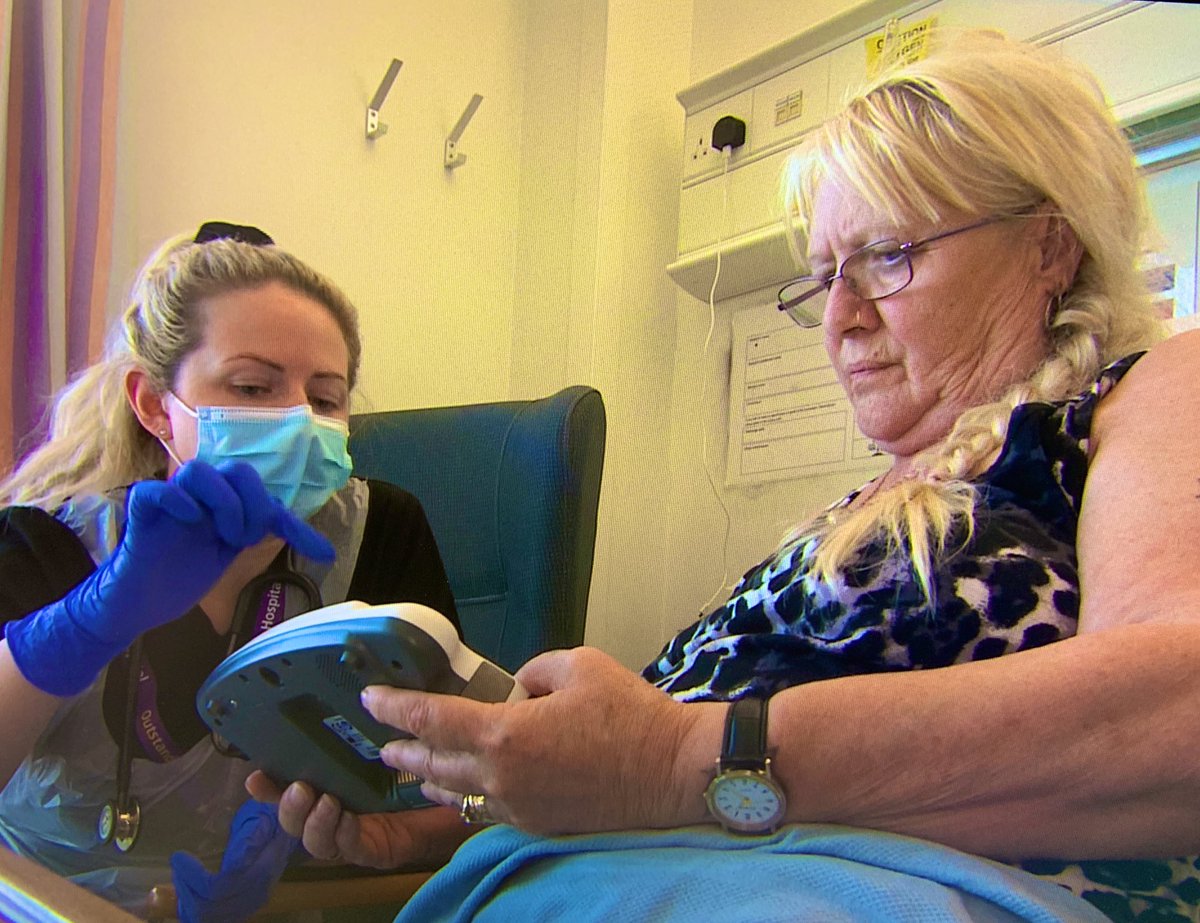 Some patients @sthknhs are being asked if they’d like to monitor their own condition at home with the help of technology. The idea is that it’s better for them and frees up beds. 1/2
