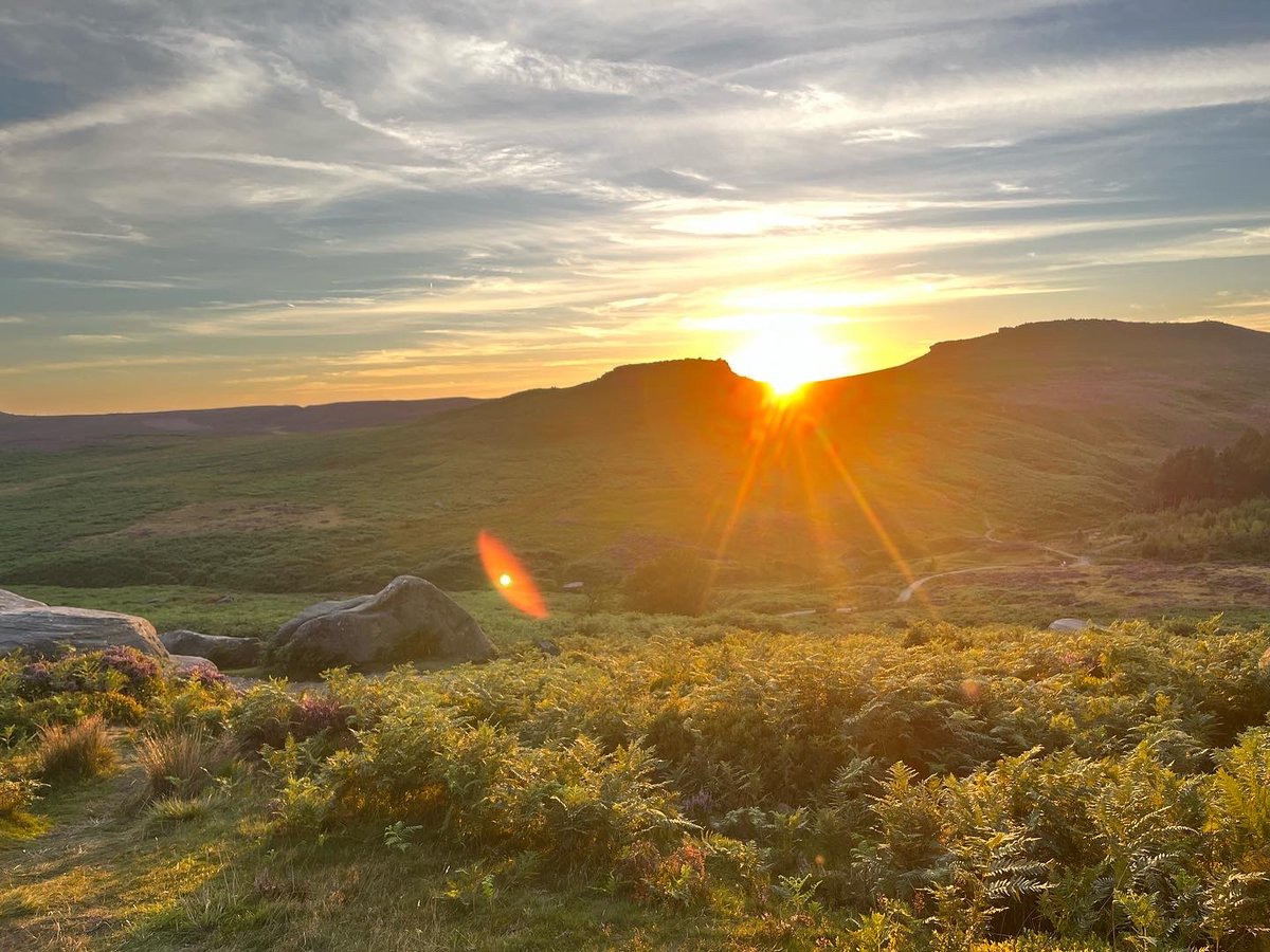 The beautiful Peak District at its best last night ❤️