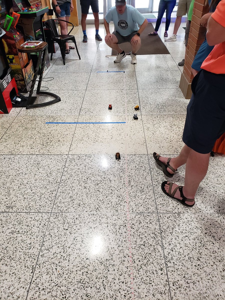 MTCozby's tweet image. Pull back car racing. So much fun.
#mctmmath