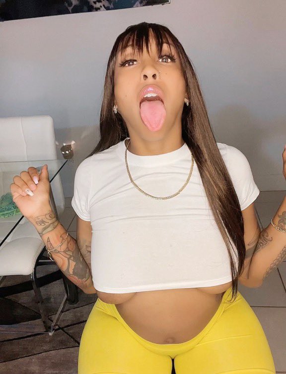 Nikita Knight on Twitter: "You wanna Cum in Me or on Me ? 😝💦 https://t