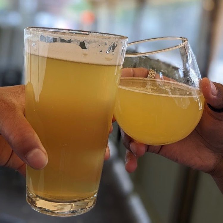 HostelCafePDX's tweet photo. It’s been a hot hot hot! Stop by us and cool down at the Hostel Cafe.
 
We have full air conditioning so it’s nice and cool inside! And the outdoor seating is covered if you want to sit in the shade and relax outside. 🌤 https://t.co/sWHk0y8Q2w