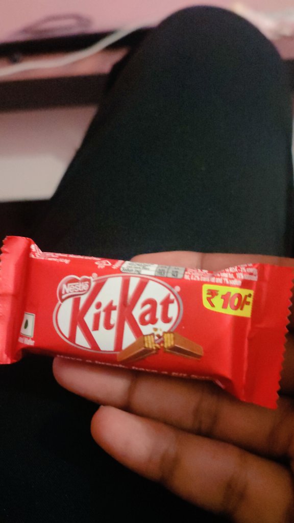 unknowncoderrr's tweet image. Have a &amp;lt;br&amp;gt;, have a KitKat

#kitkat #KitKatClub