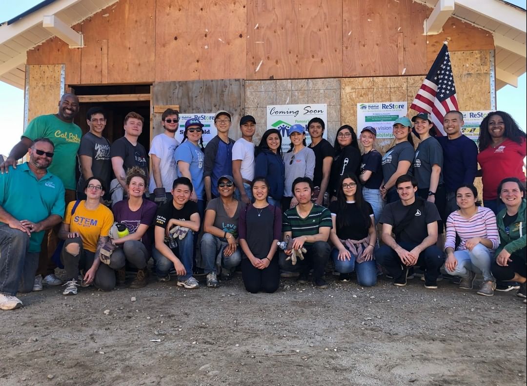 ai_cpp's tweet image. Every week we'll feature one of our offices so you can learn more about what makes AI great. This week meet the Center for Community Engagement!
CCE can connect students with internships, volunteer service, the College Corps Fellows program & more!
For more info visit @CPPCCE!