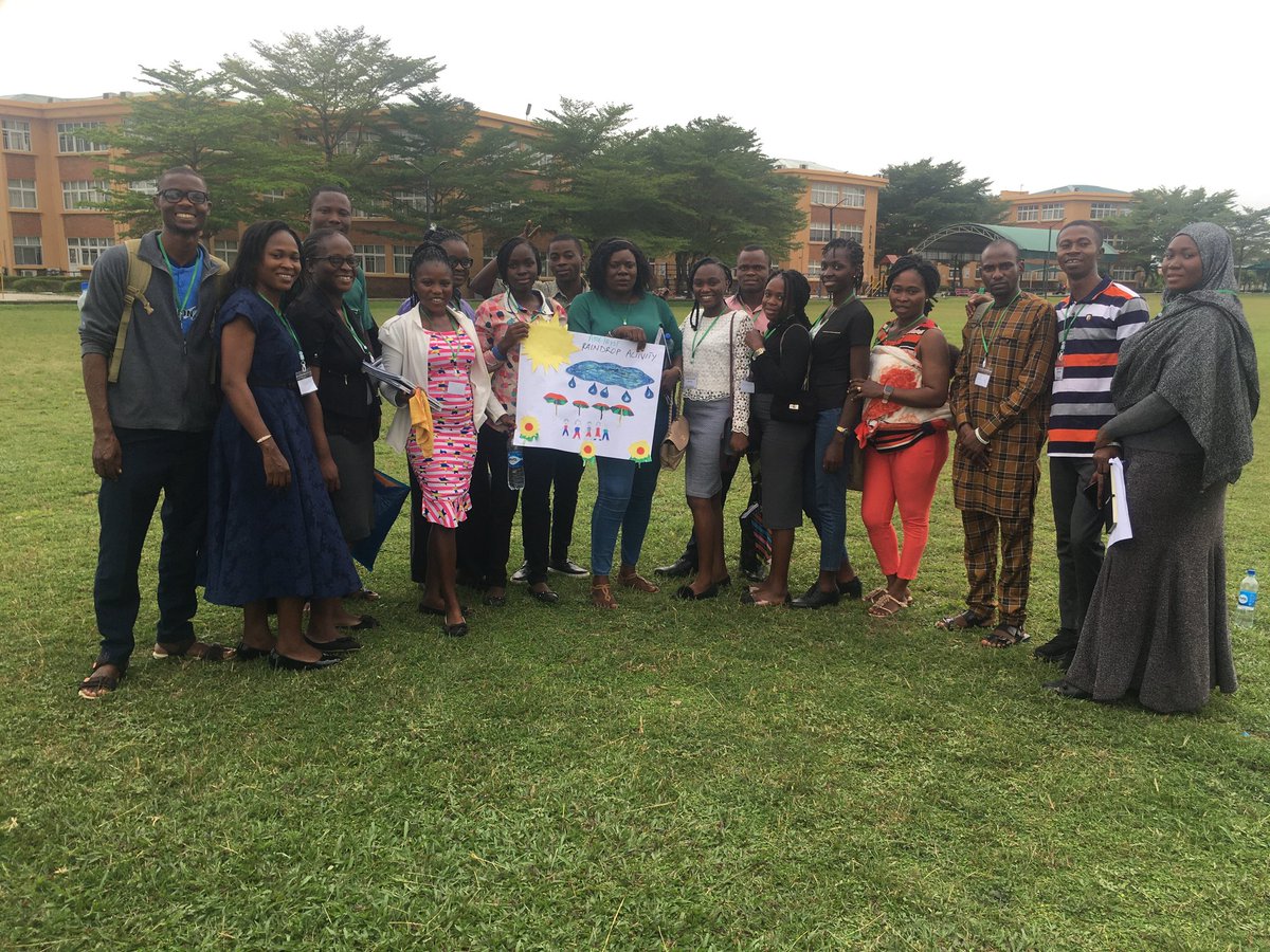 SparklingTeatea's tweet photo. From the image,WE rep the UMBRELLAS to shield the NIGERIAN CHILD from the effects of the problems in the educational system,as well create lasting solutions like the SUN to clear this CLOUD. TOGETHER,WE CAN! Team Amethyst!
#2022TFNPSTI
#teachfornigeria
#2022TFNpreserviceinstitute https://t.co/PVjr3LaDAV