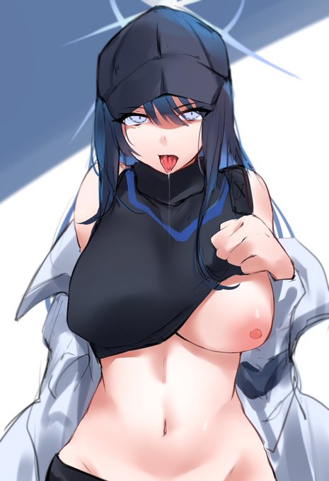 お題 ブルアカ サオリ
マスクは描けなかった… 