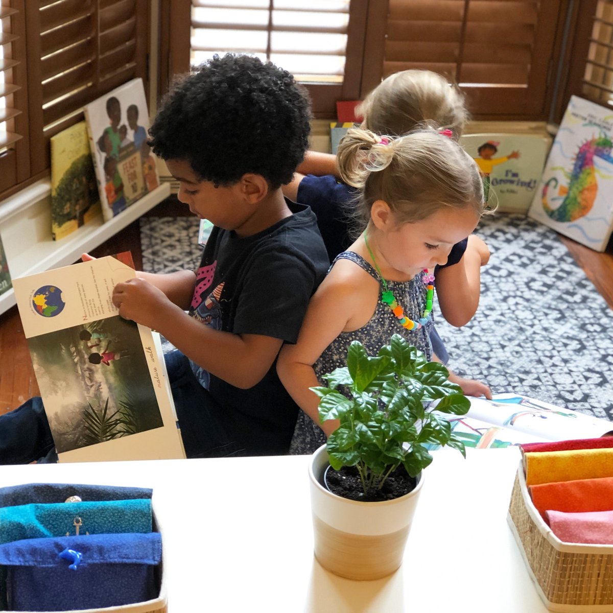 acton_dc's tweet photo. Join us at 2422 K St., NW in Foggy Bottom for an Open House Wednesday, August 24, 1:30-3:00pm to learn about our Montessori preschool/kindergarten program for ages 3-6! 
Information/registration: https://t.co/KHfwbUzzjC https://t.co/YL7X3sff6a