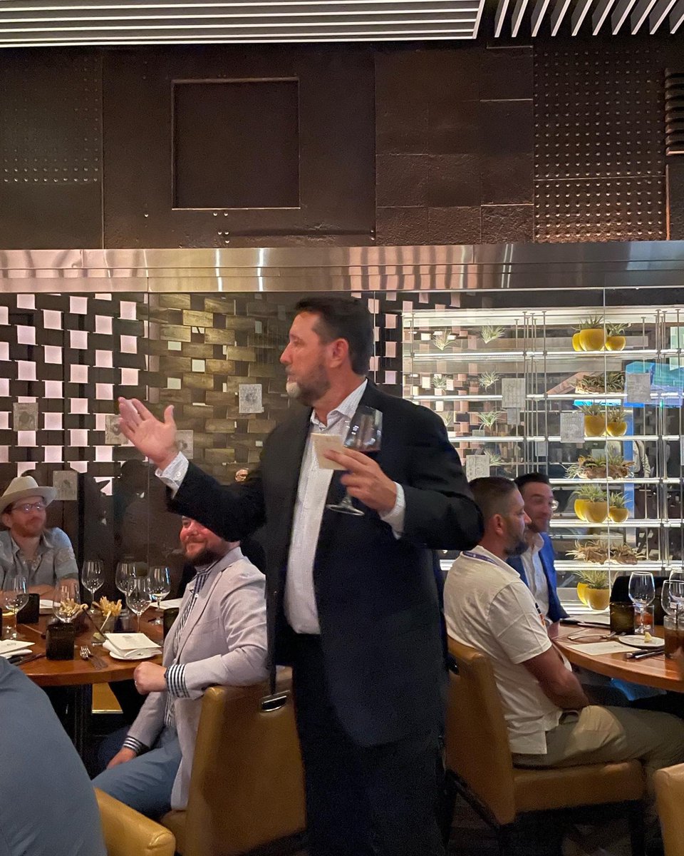 setsolutionsinc's tweet photo. We had another fantastic dinner at StripSteak! Thank you to all of the customers that joined us as well as the amazing partners that helped make this event happen: @Cloudflare @illumio @Cyolo_Security @rapid7
#blackhat2022 #networking #goset https://t.co/jgEt6Hj9X7